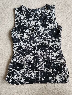 INC International Concepts Sleeveless V Neck Ruched Mesh Tank Size Medium Petite